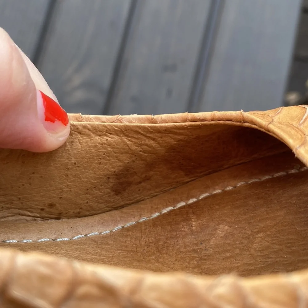 Weekend leather fish-scale heels - Picture 10 of 14